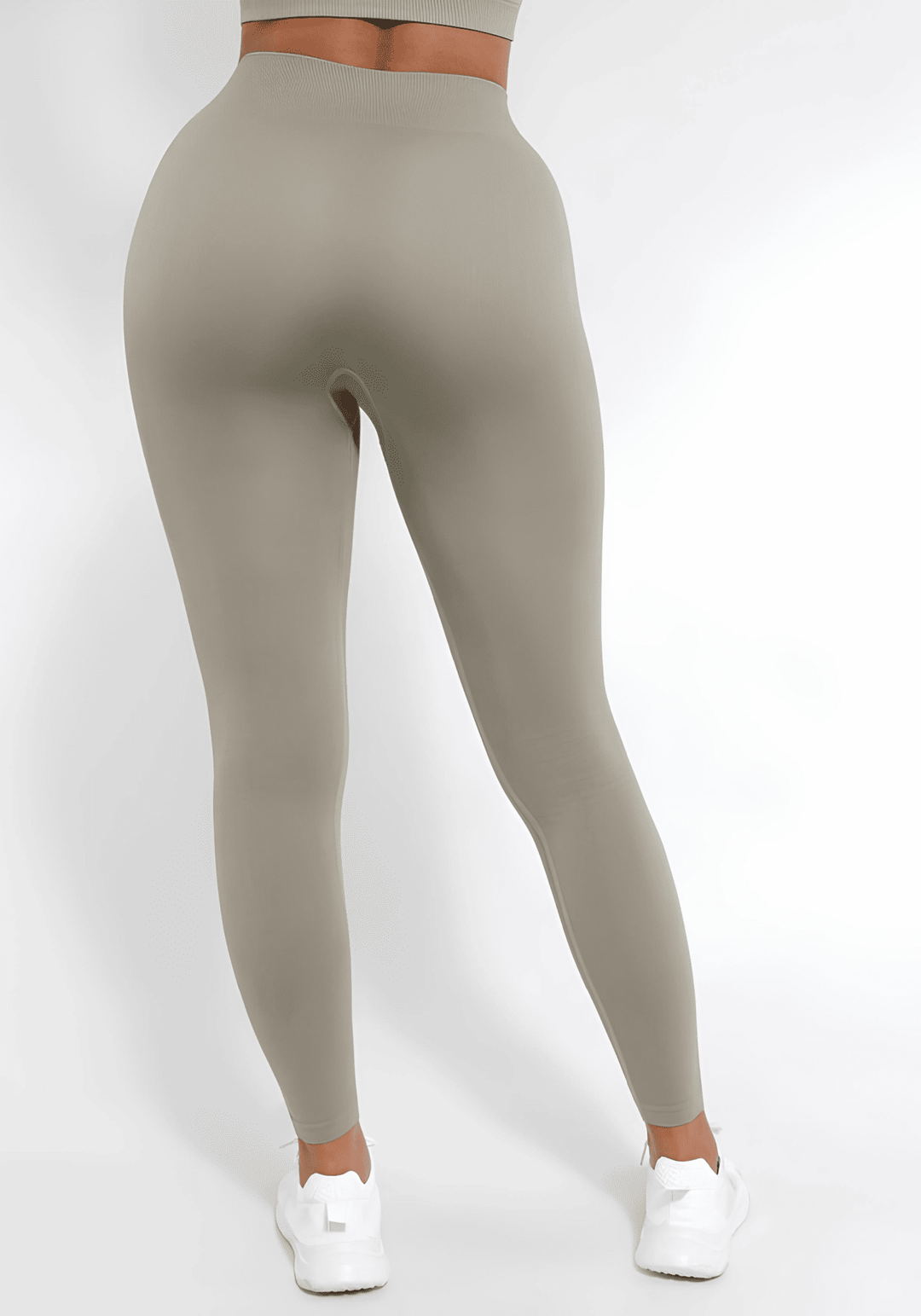 body shaping leggings with light control, sleek fit, and seamless high-waist design for a smooth, contoured silhouette