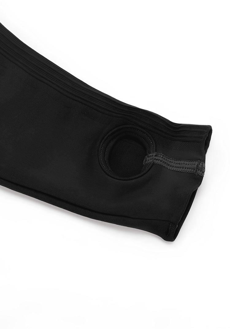full zip running top black sleeve with thumb hole technology and seamless comfort detail