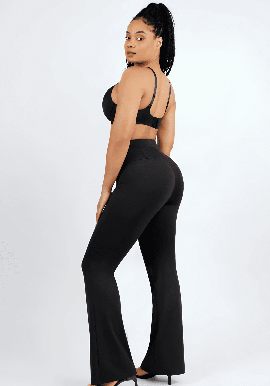 high-waist flare pants in black with body-contouring fit and flared leg for a smooth, flattering silhouette