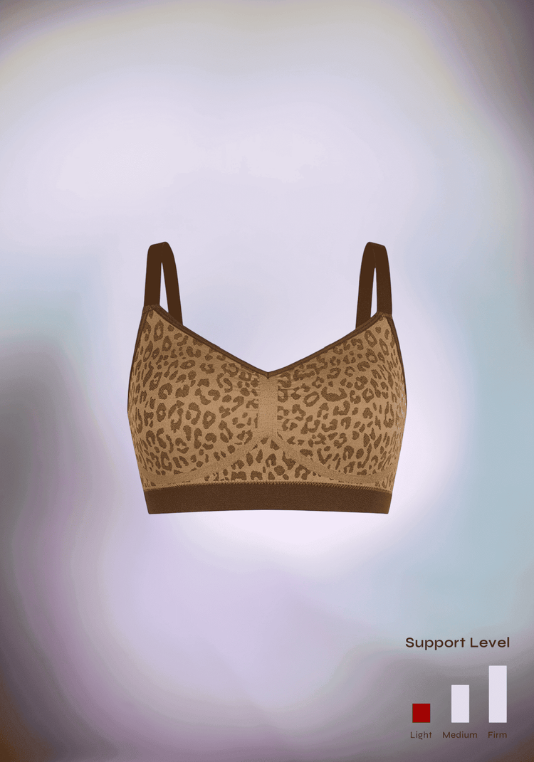 Leopard print seamless bust support bra with under-bust support band and double-layer cups for secure lift