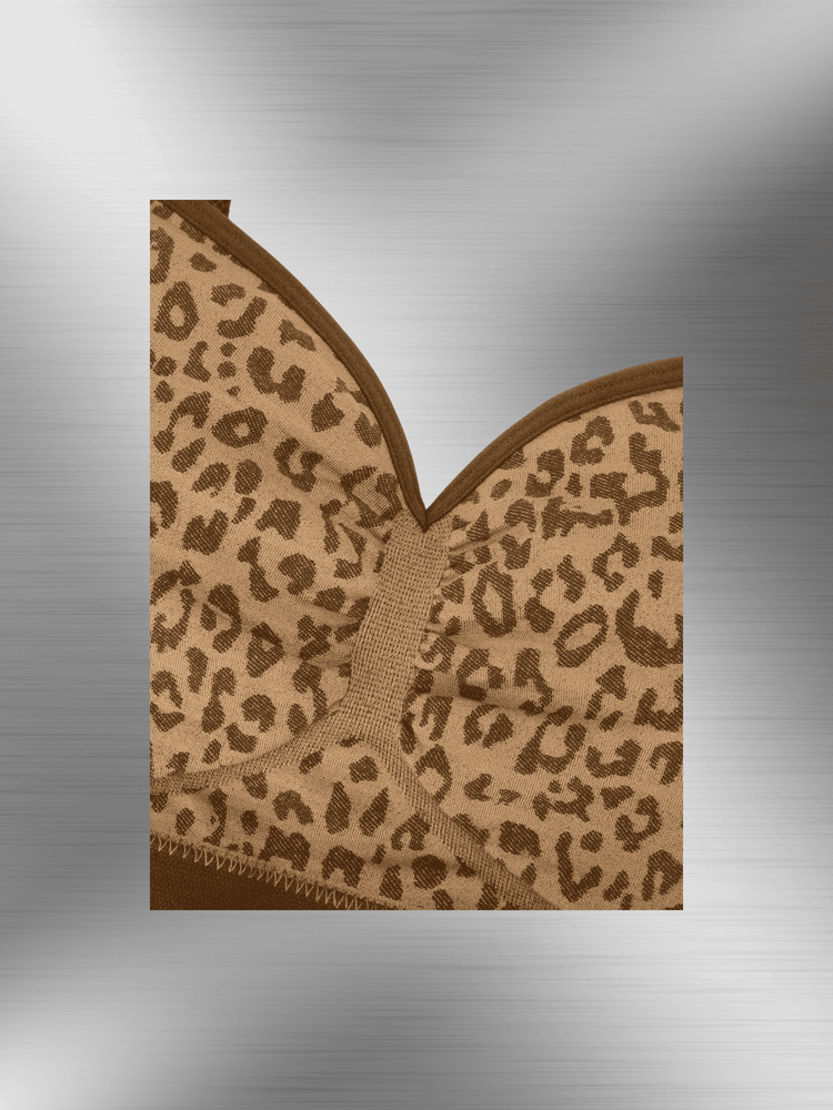 Leopard print seamless bust support bra with under-bust support band, double-layer cups, and smooth lift for secure comfort.