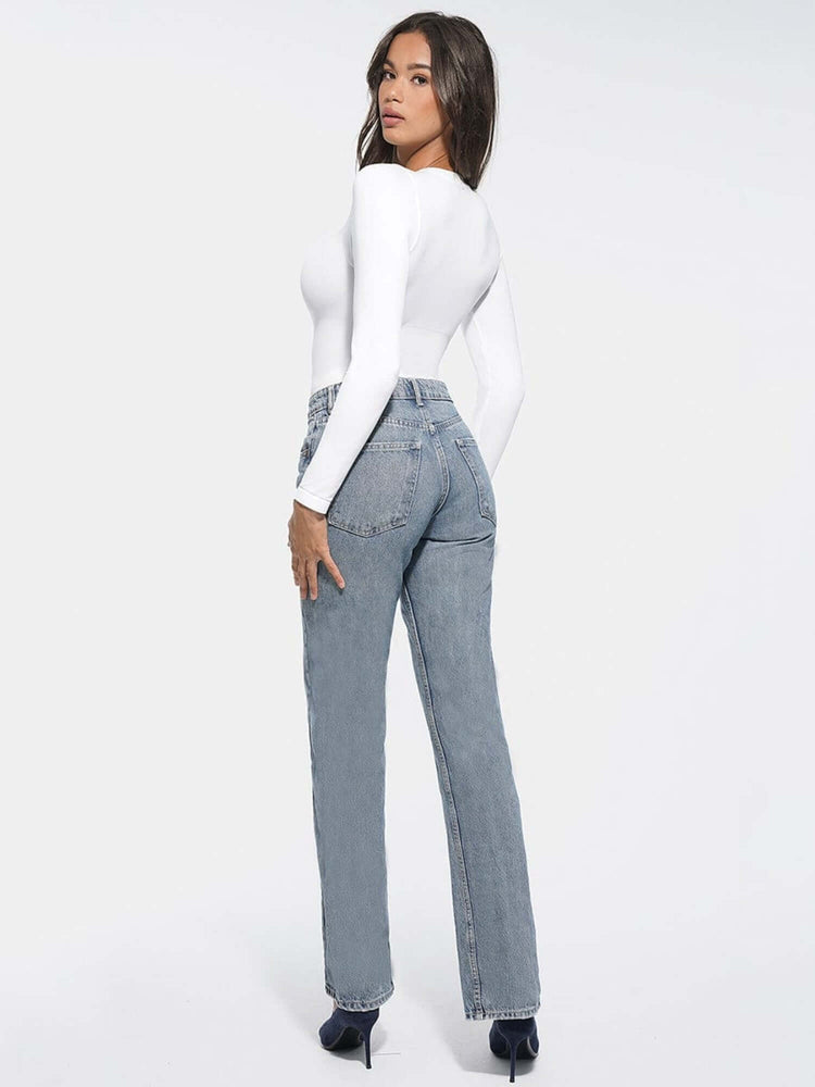 seamless long sleeve bodysuit with long sleeves and a smooth fitted silhouette for everyday comfort