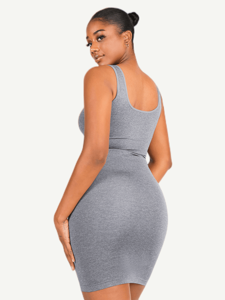 square neck bodycon mini dress in gray ribbed fabric, fitted sleeveless silhouette for polished everyday style